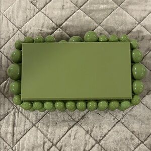 Cult Gaia Eos Clutch Palm Color